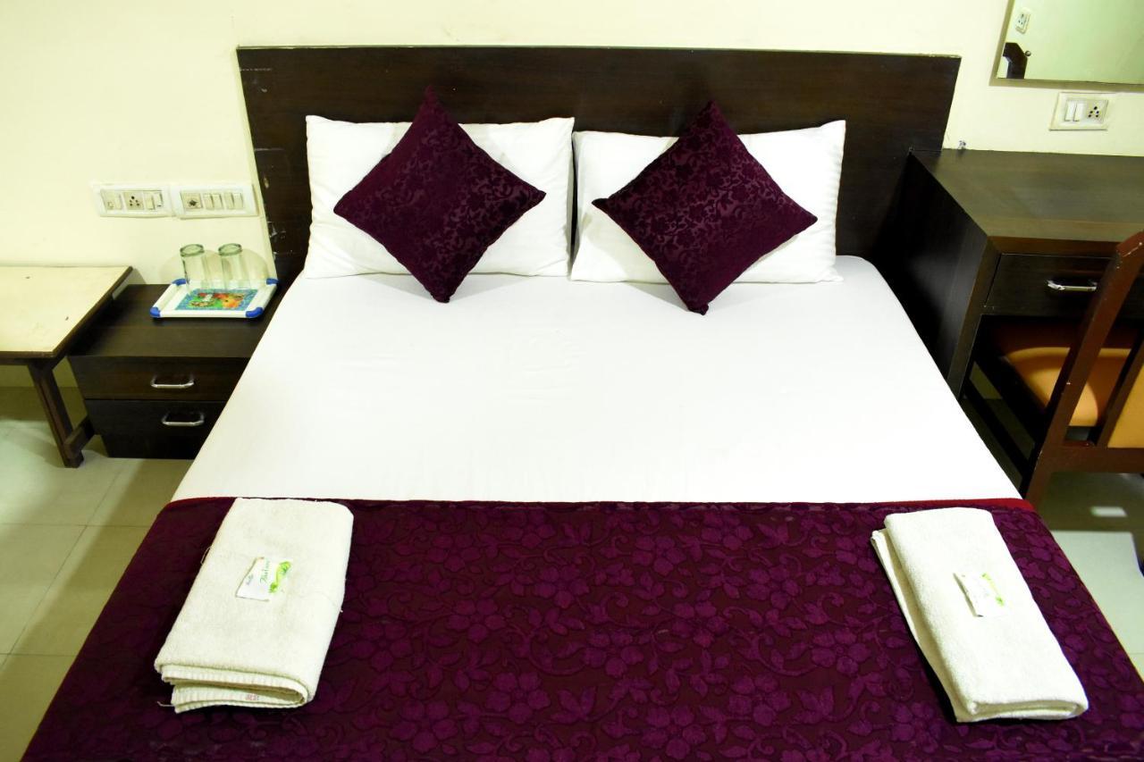Sai Sharan Stay Inn Navi Mumbai Exterior foto