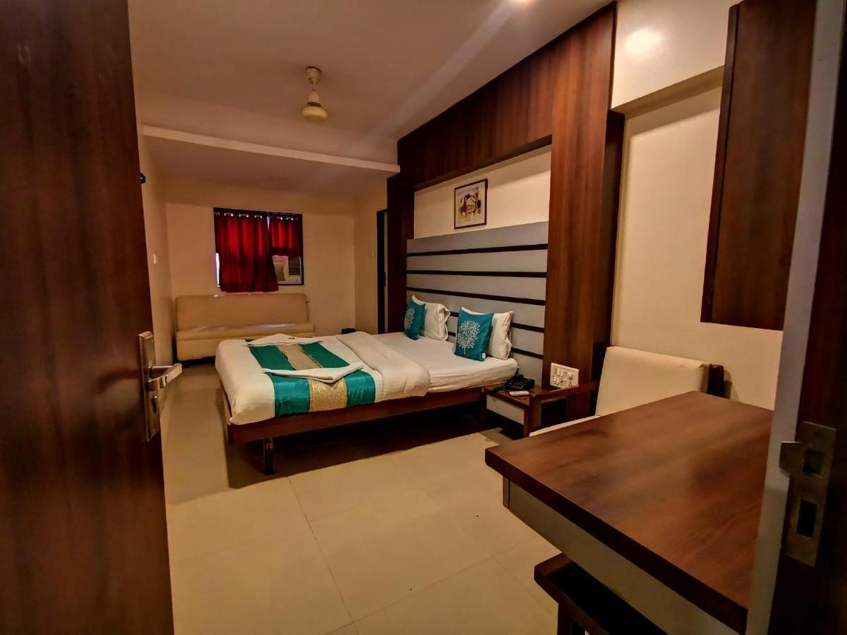 Sai Sharan Stay Inn Navi Mumbai Exterior foto
