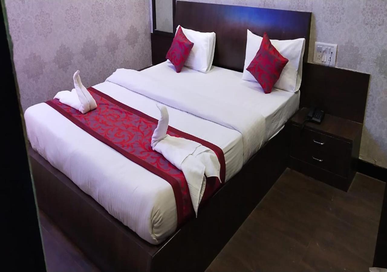 Sai Sharan Stay Inn Navi Mumbai Exterior foto