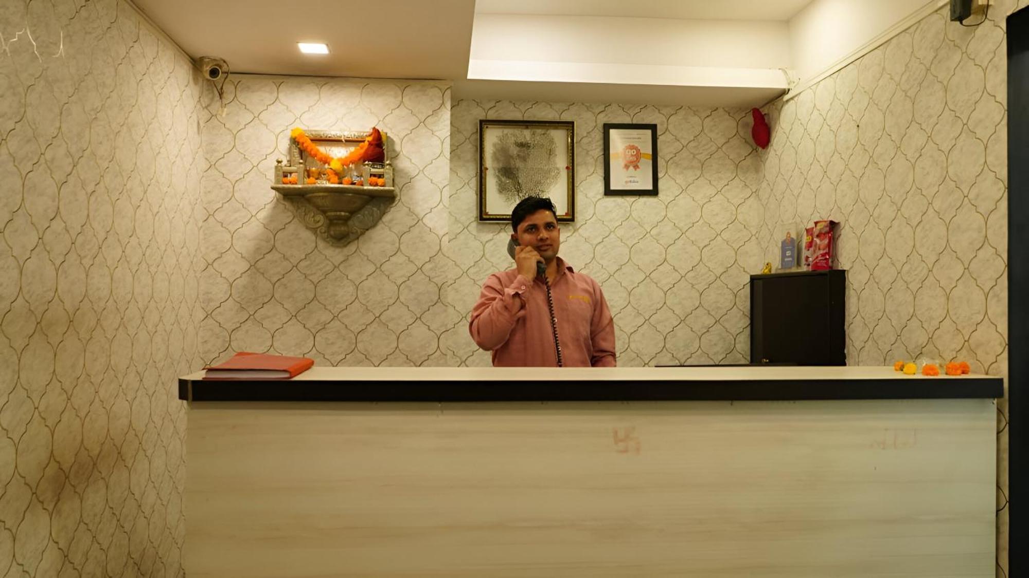 Sai Sharan Stay Inn Navi Mumbai Exterior foto