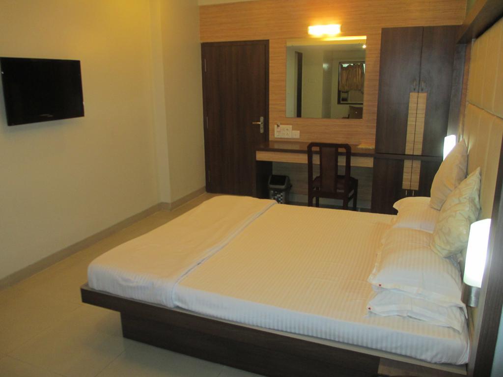 Sai Sharan Stay Inn Navi Mumbai Habitación foto